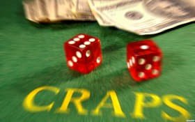 Aplikasi mobile jamin toto menampilkan tabel roulette live-dealer